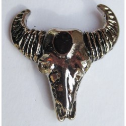 testa di bufalo distintivo in metallo fuso